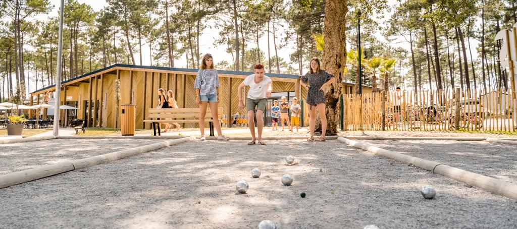 Pétanque au camping Les Dunes de Contis