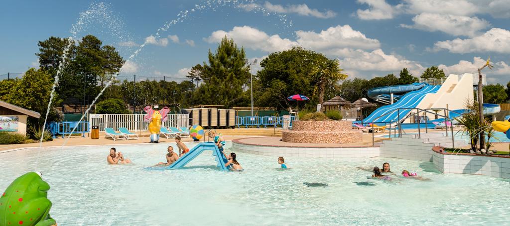 Piscine du camping de la Réserve